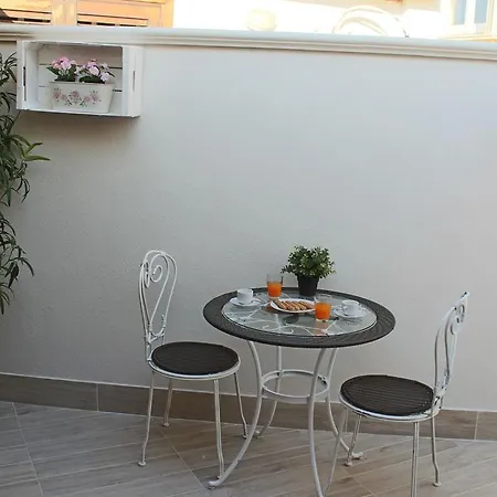 Maison Bijou *